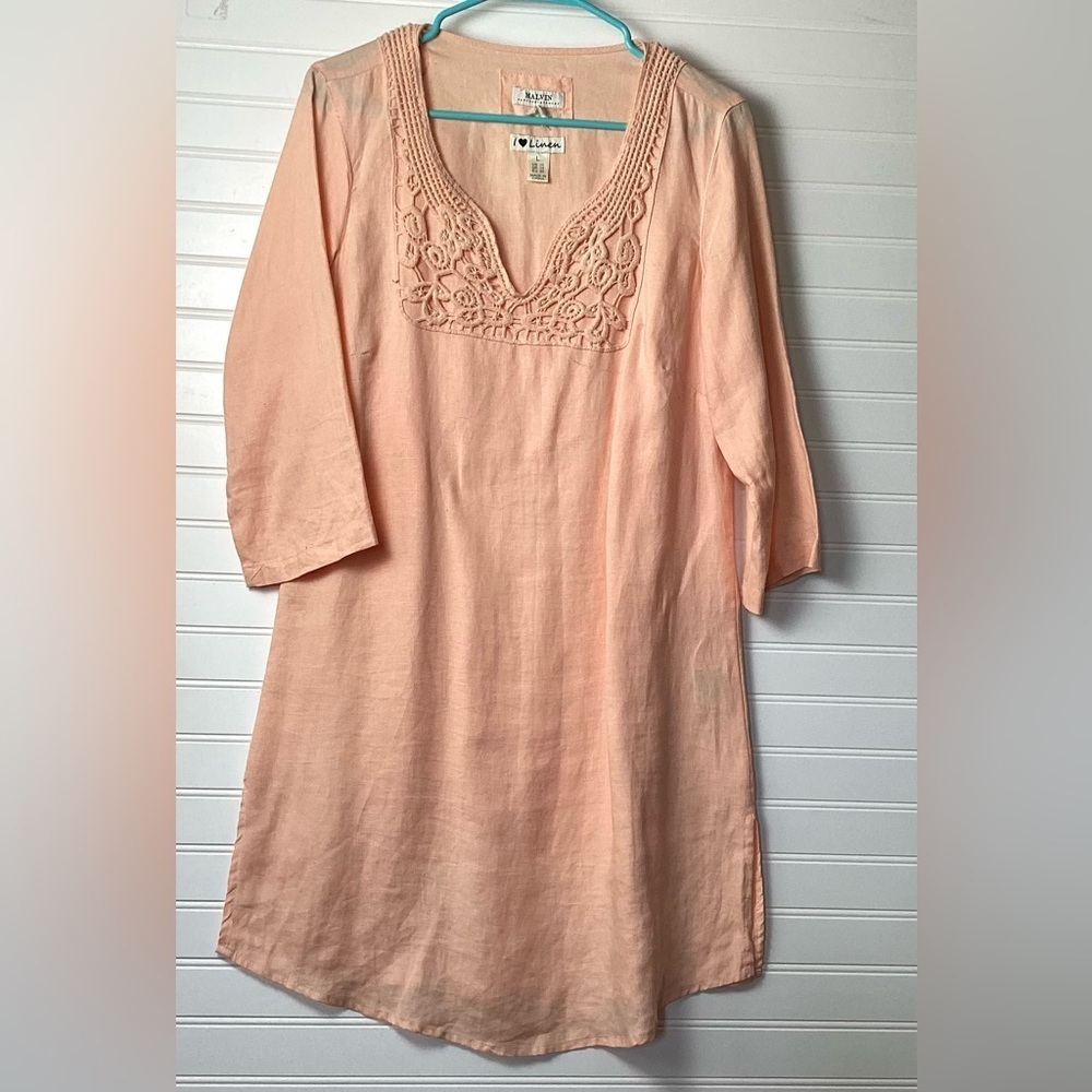 Malvin *| Love Linen* sleeveless shirt dress size Large/10 peach color v neck
